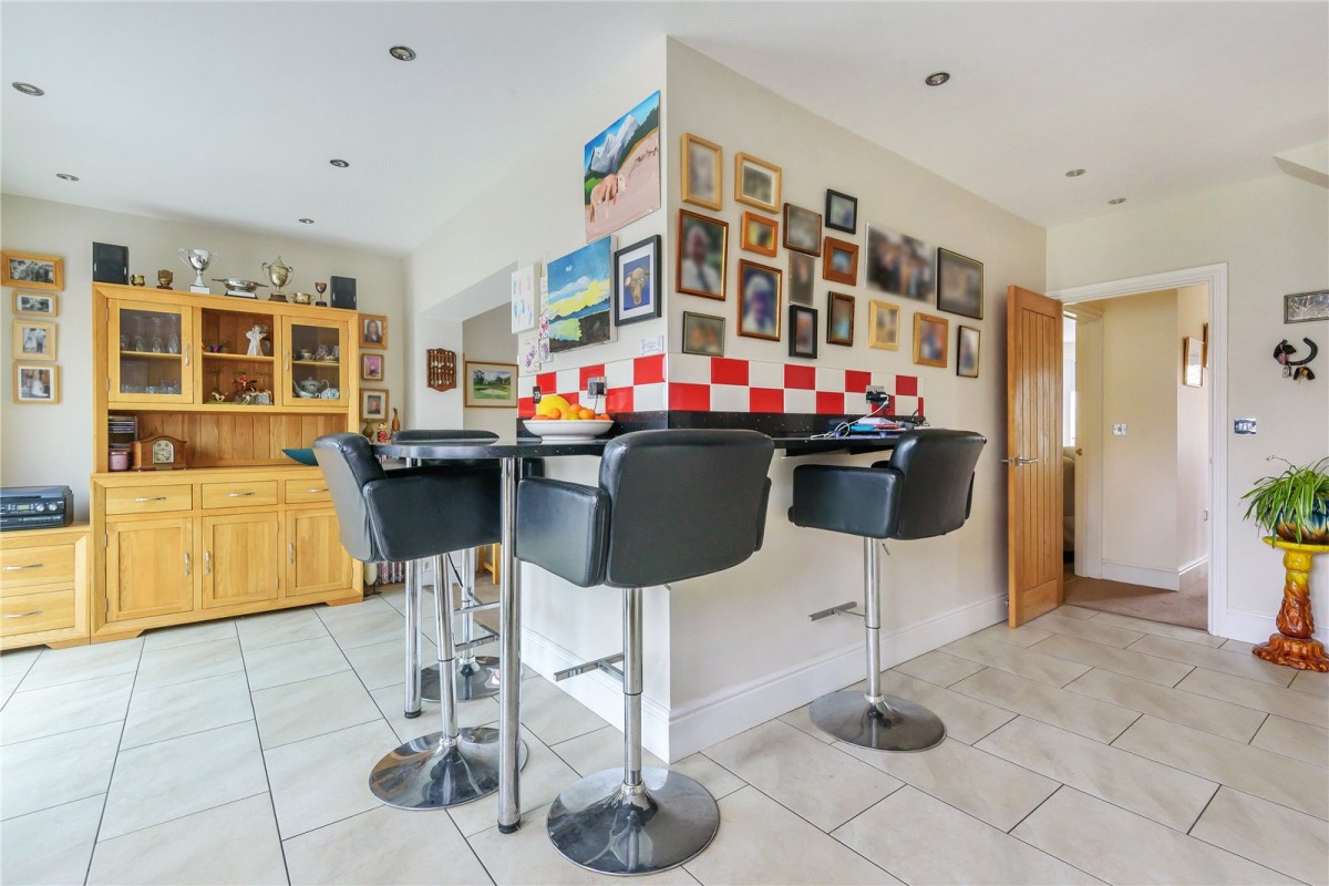 Charlton Kings, Cheltenham