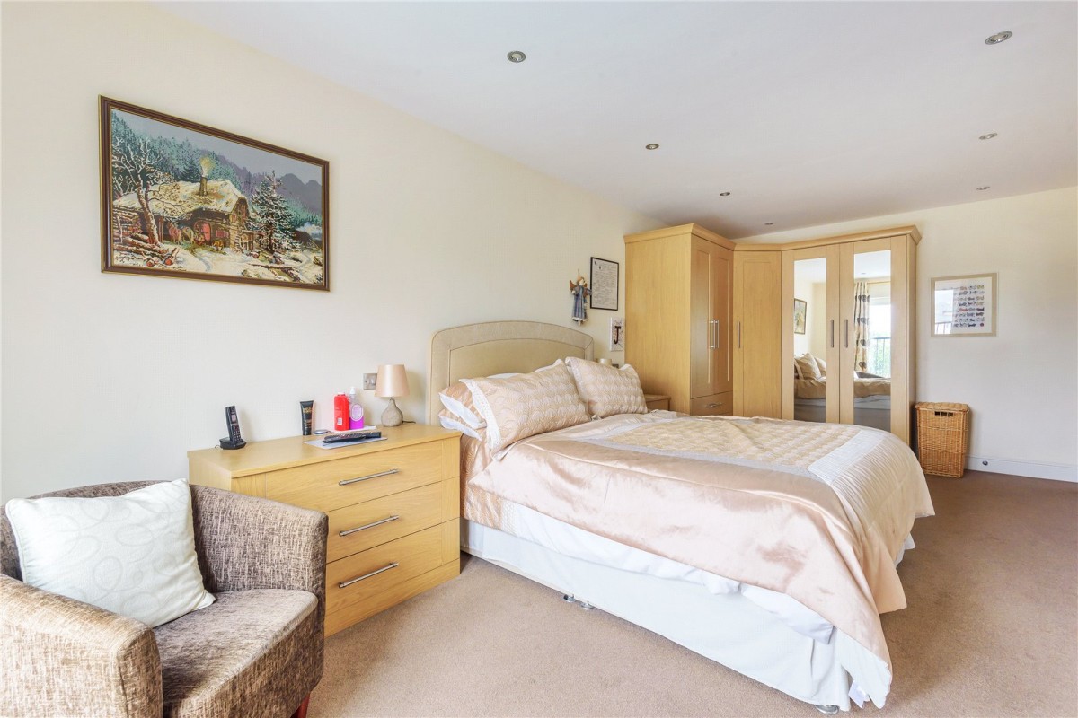 Charlton Kings, Cheltenham