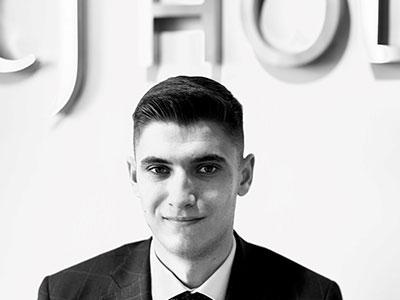 Charlie Moore, Lettings Consultant, CJ Hole Estate Agents in Cirencester