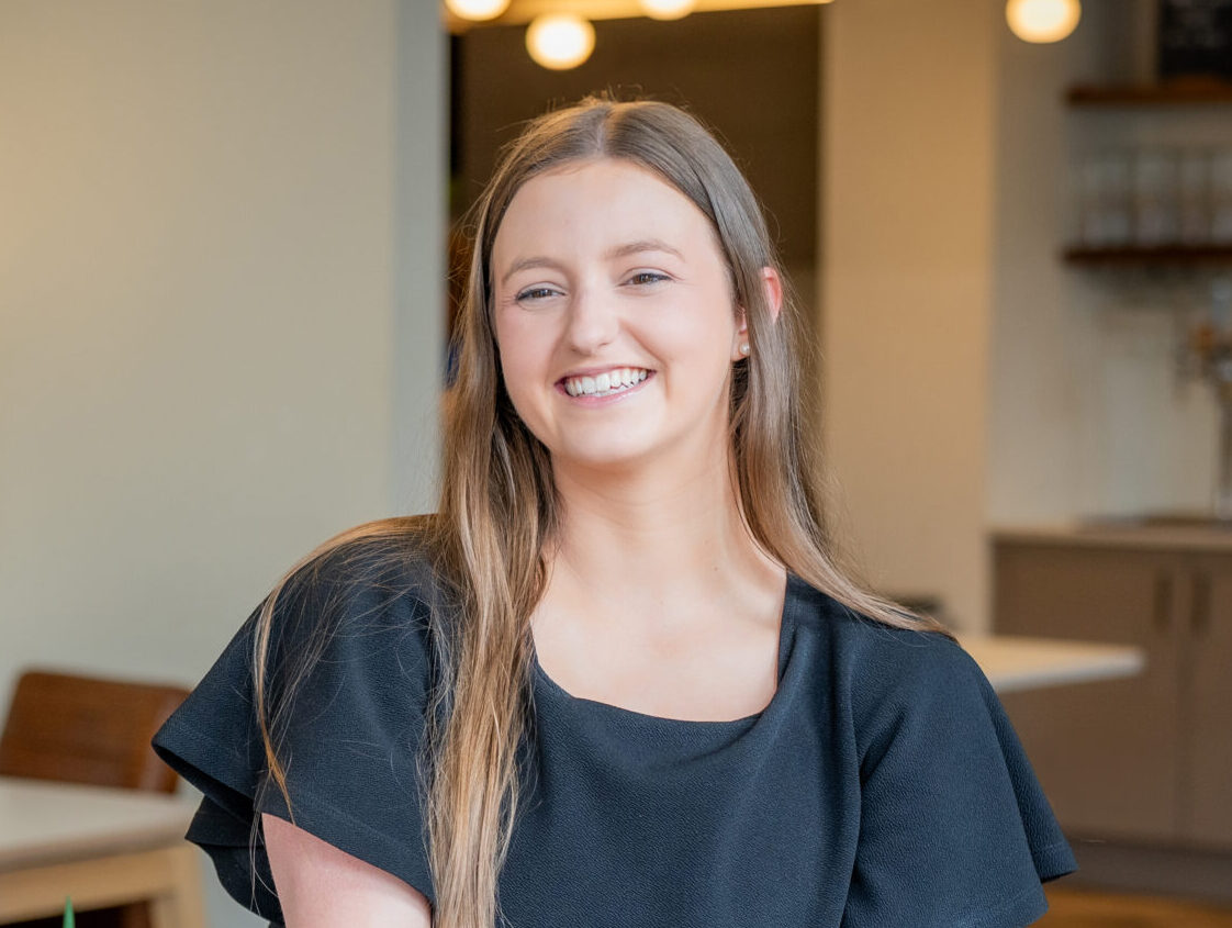 Lois Trott, Sales Negotiator, CJ Hole Estate Agents in Kingswood