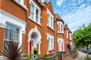 a row of houses in a residential area